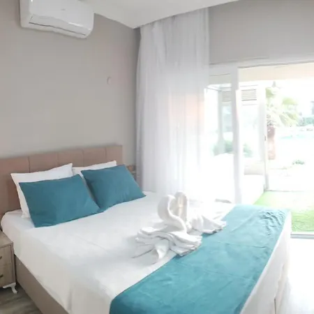 Apartment Uzgunum Evde Hasar Var Rezervasyon Alamiyorum Fethiye